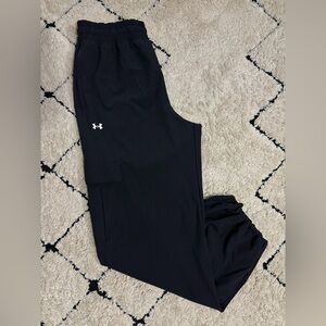 NWOTUnder armour Cargo Joggers